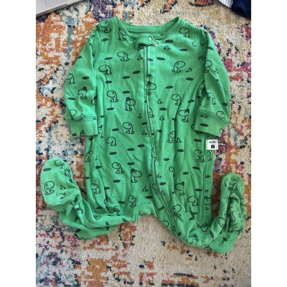 Walter the worm from Mr. men and Little Miss gap pajamas 6-9 Months